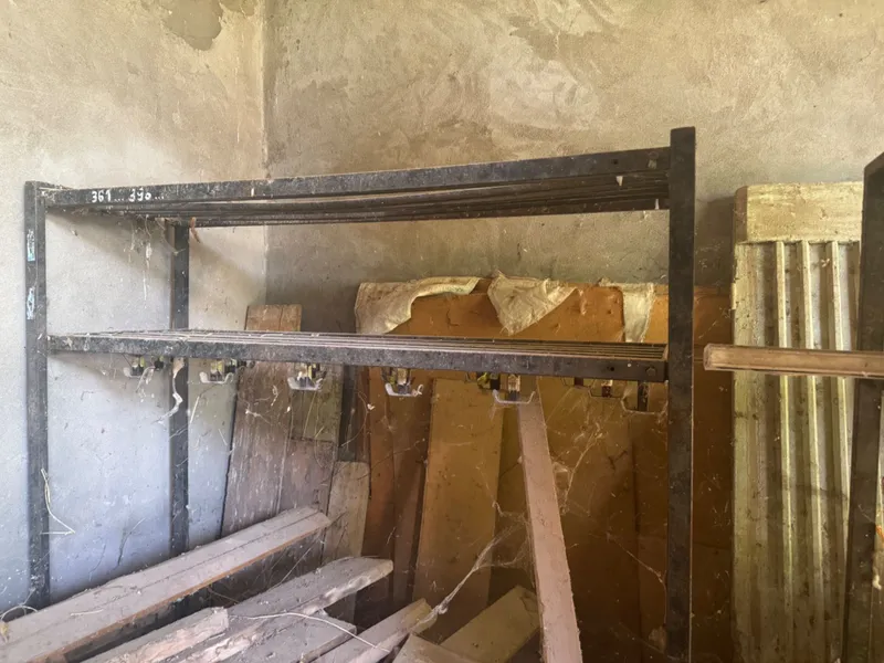 Гардероб продается 1