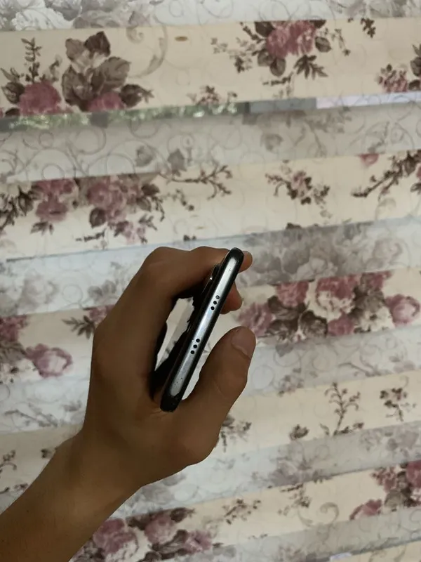 Poco F3 8/128Gb, коробка есть 5