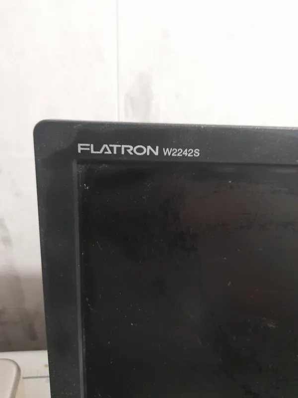 Монитор на запчасти LG FLATRON W2242S — фото 4