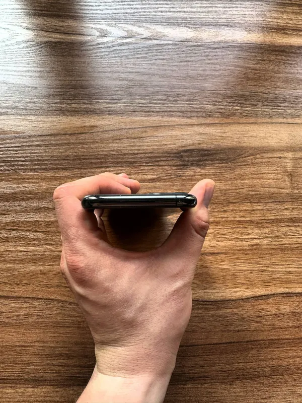 iPhone 11 pro 6 iPhone 11 pro 6
