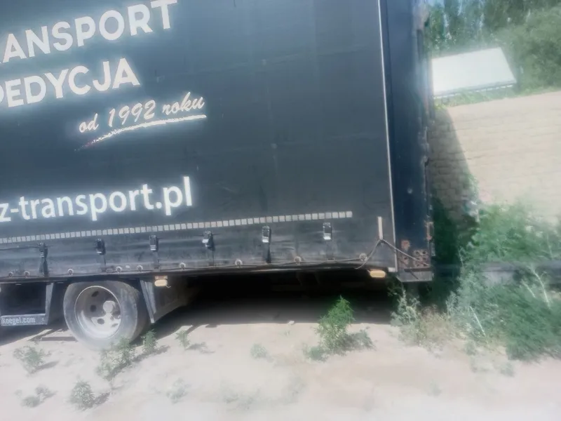 Pritsep sotiladi holati yaxshi uzunligi 7.70 Oldida perehod bor 2 Pritsep sotiladi holati yaxshi uzunligi 7.70 Oldida perehod bor 2