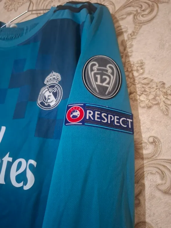 Форма Real Madrid 2017 года — фото 2
