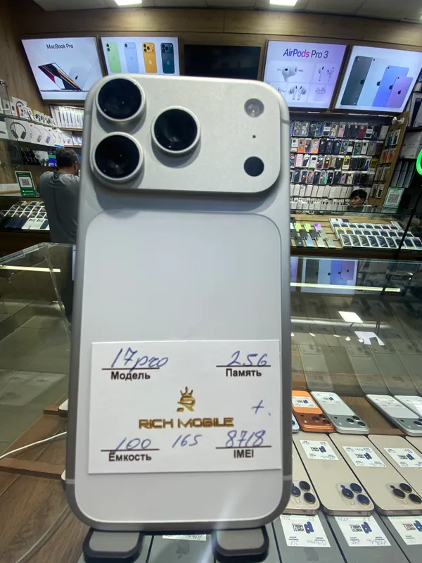 iPhone 17 pro silver 256 Yomks 100 holati ideal