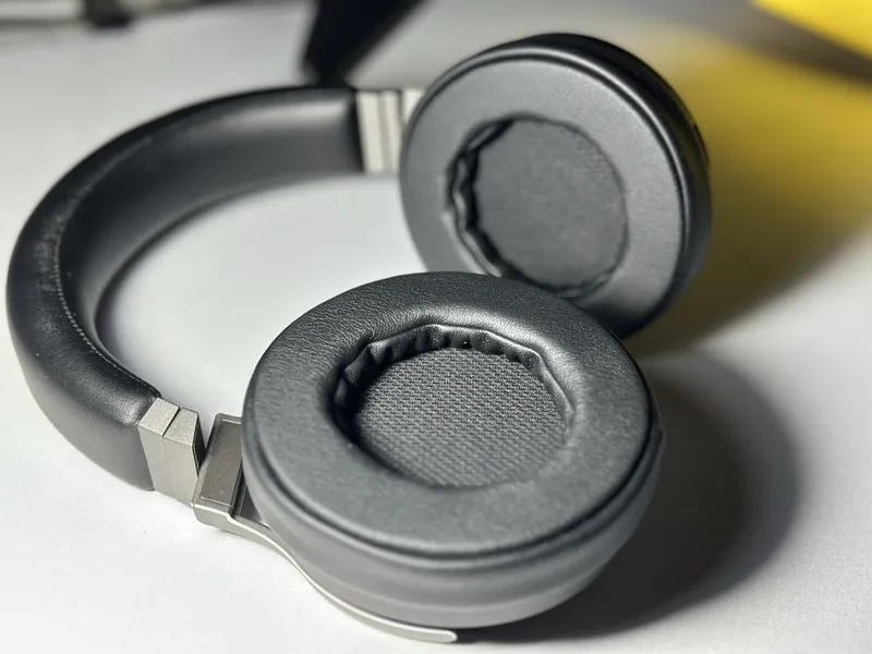 Corsair Virtuoso RGB Wireless — фото 4