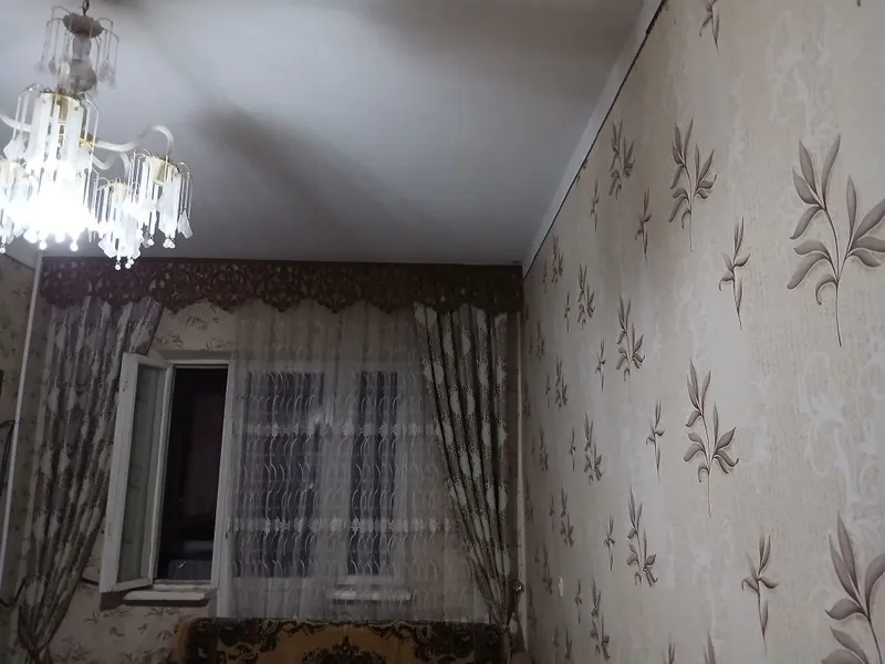 Продаетса 4х ком квартира в 8 мик,3этаж
