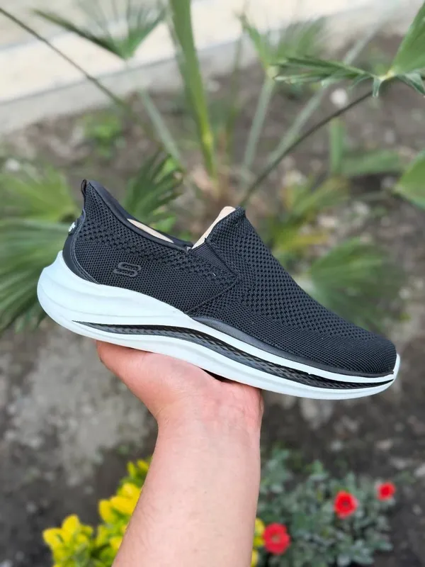 Skechers Slip-Ins — фото 1