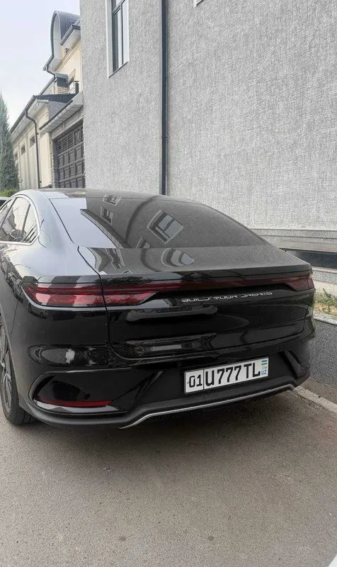 BYD HAN 1 ta motor kraska yoq ozimmiki naxtga 2 BYD HAN 1 ta motor kraska yoq ozimmiki naxtga 2