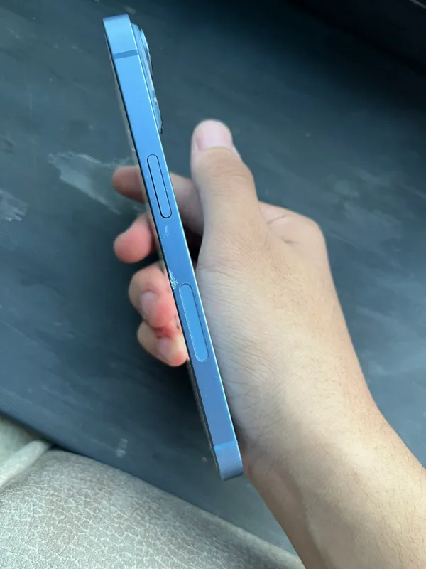 iPhone 14 Blue 128/80% — фото 4