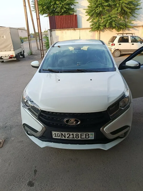 Lada XRAY 2020, 1.8 мотор механика 3 Lada XRAY 2020, 1.8 мотор механика 3