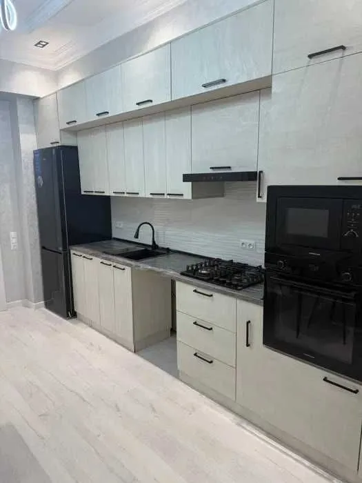Shoshilinch ravishda ijaraga beriladi 2 xonali kvartira, ts kvartal, Novza metro *r 5