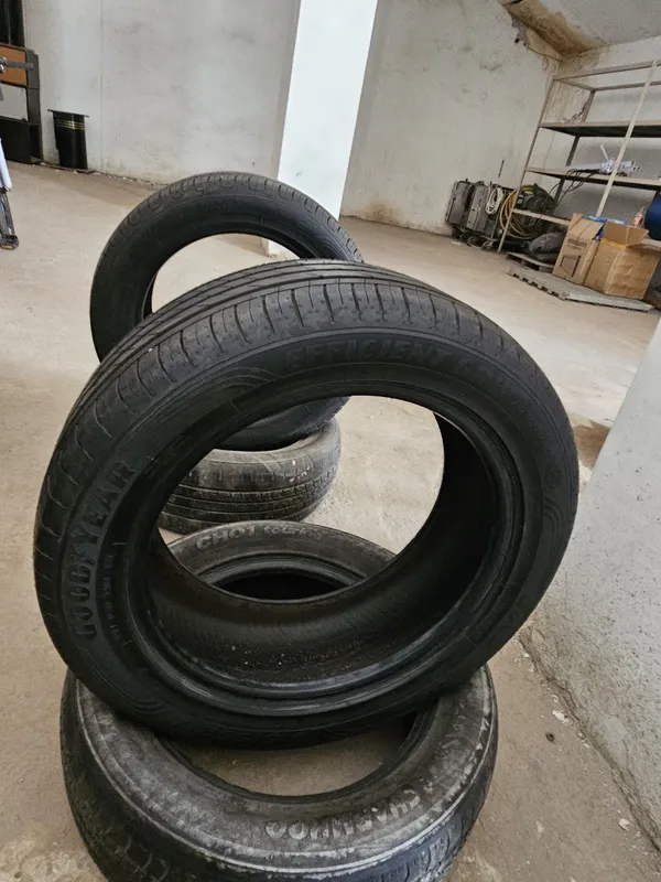 Goodyear EfficientGrip Performance 215/55 R17 shinasi (balon 4 Goodyear EfficientGrip Performance 215/55 R17 shinasi (balon 4