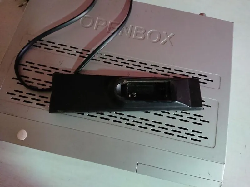 Продам спутниковый цифровой ресивер (тюнер) Openbox® X-800 5 Продам спутниковый цифровой ресивер (тюнер) Openbox® X-800 5