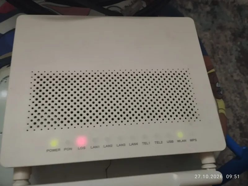 Продам GPON-терминал (роутер) Huawei HG824 5