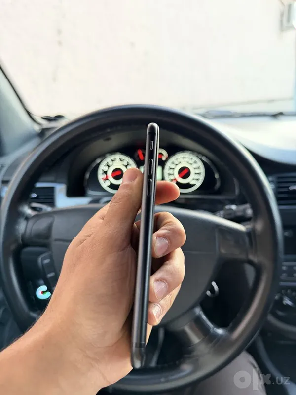 Iphone 7 jet black 3 Iphone 7 jet black 3