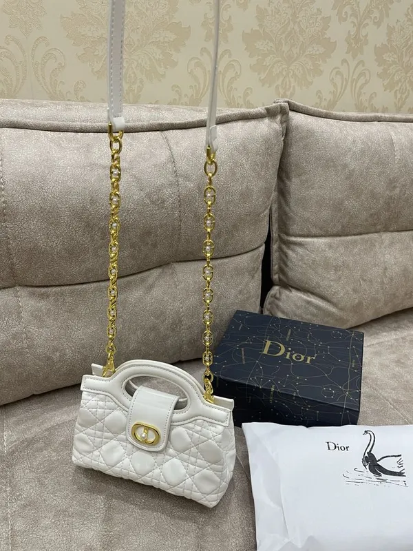 Новая сумка Dior 1 Новая сумка Dior 1