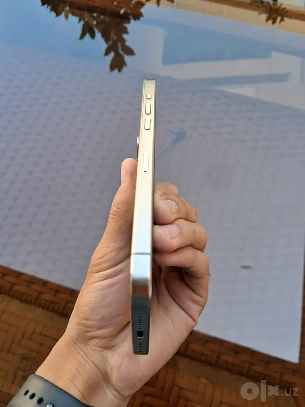 iPhone 15 Pro Max 256GB 4 iPhone 15 Pro Max 256GB 4