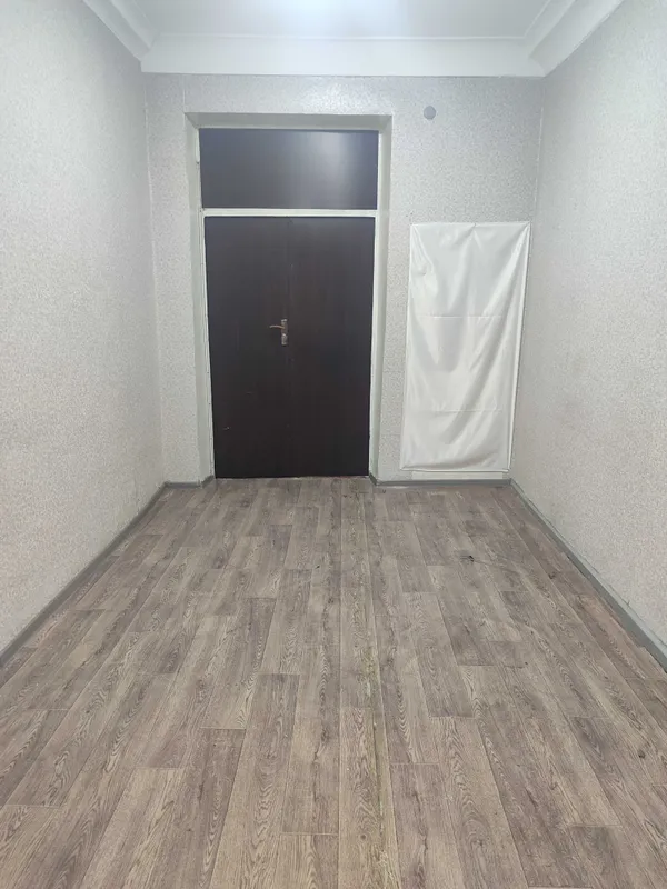 офис 20м2 центральная улица 1-линия ofis 20m2 markaziy kocha 1-qatorda — фото 2