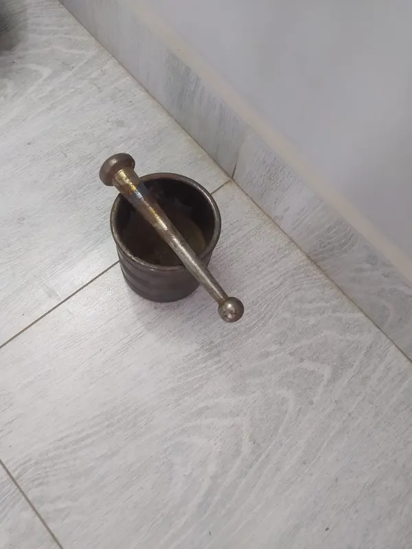 Ступка с пестиком ховонча