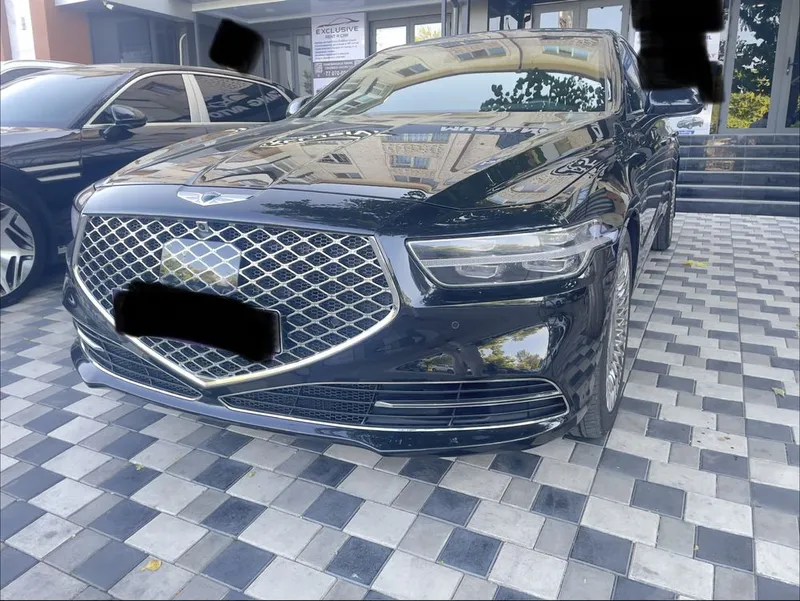 Продается Genesis G90 1