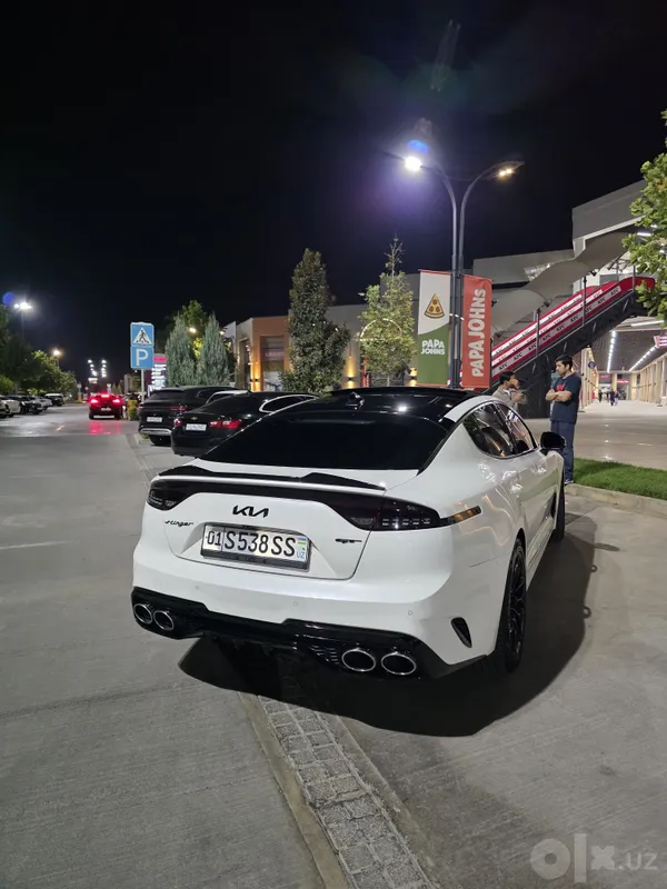 KIA STINGER GT 3.3 Twin Turbo 4 KIA STINGER GT 3.3 Twin Turbo 4