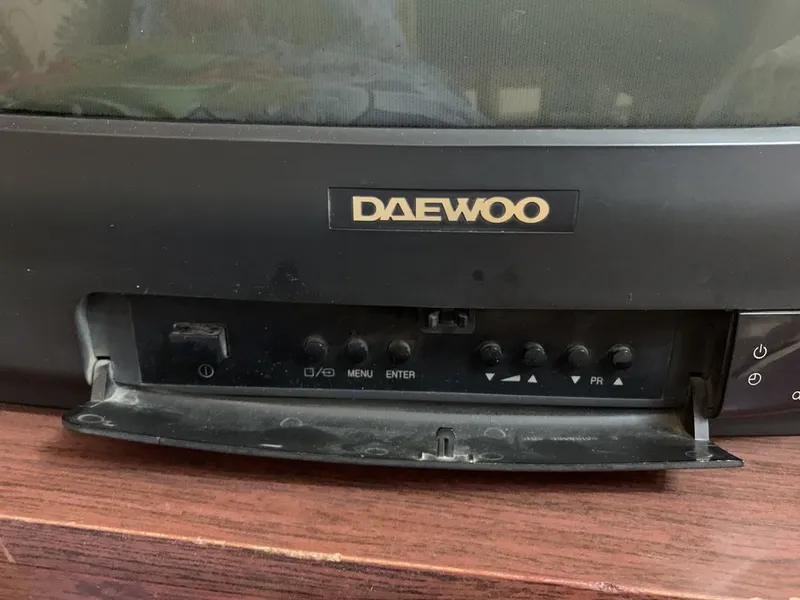 Продам телевизор Daewoo — фото 1
