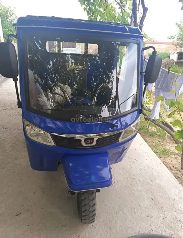 Lochin motosikl SOTILADI Lochin motosikl SOTILADI