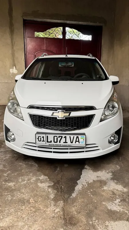 Chevrolet Spark 2015 avtomat 2