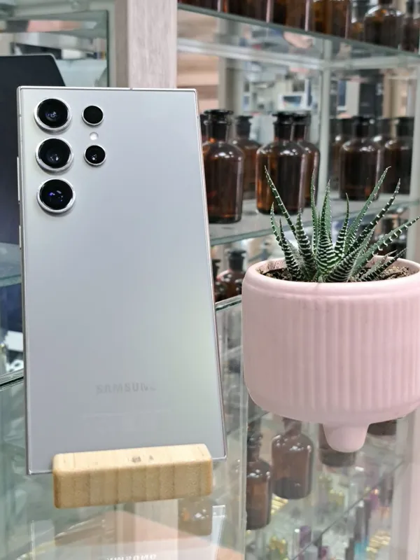 Samsung S24 Ultra, память 12/256GB 1
