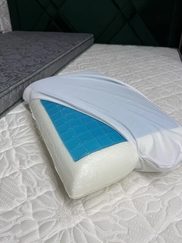 Анатомическая подушка Memory foam – забота о вашей шее — фото 1