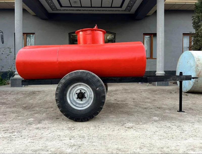 Suv bochka 2 t. Цистерна. Емкост 1