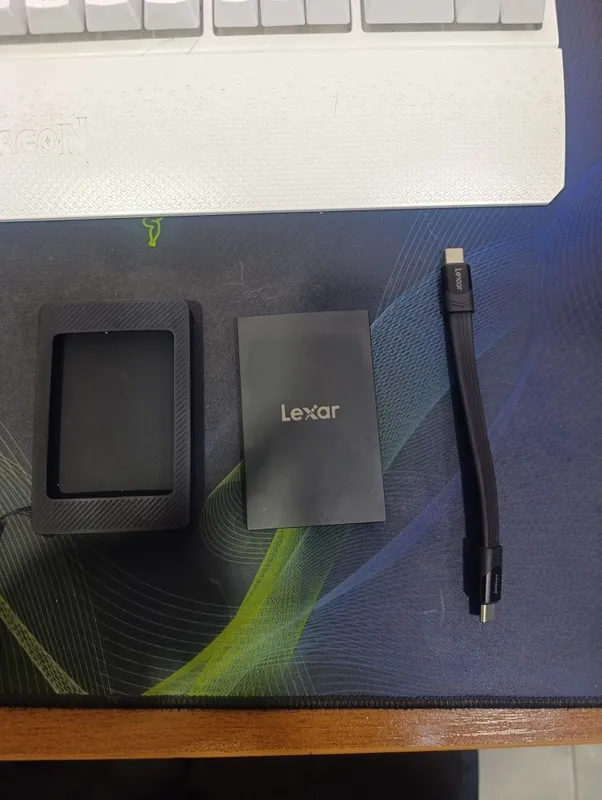 Lexar 2TB SL500 Portable SSD 6