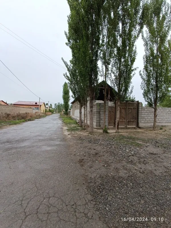 Ховли уй сотилади Ховли уй сотилади