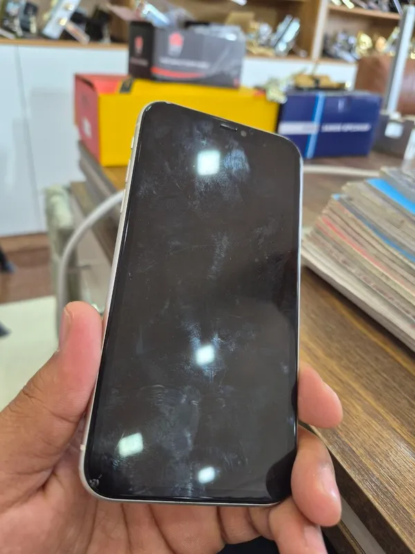 IPhone 11 2