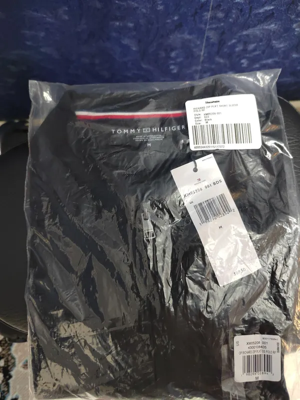 Футболка поло Tommy Hilfiger zip.p-M. 5 Футболка поло Tommy Hilfiger zip.p-M. 5