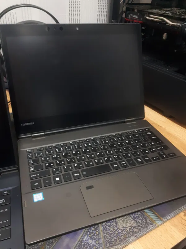 Ноутбук Toshiba dynabook с сенсорным экраном 6