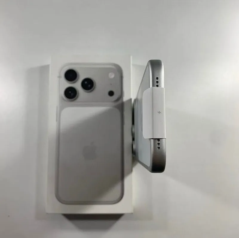 iPhone 17 Pro Silver 256gb 7