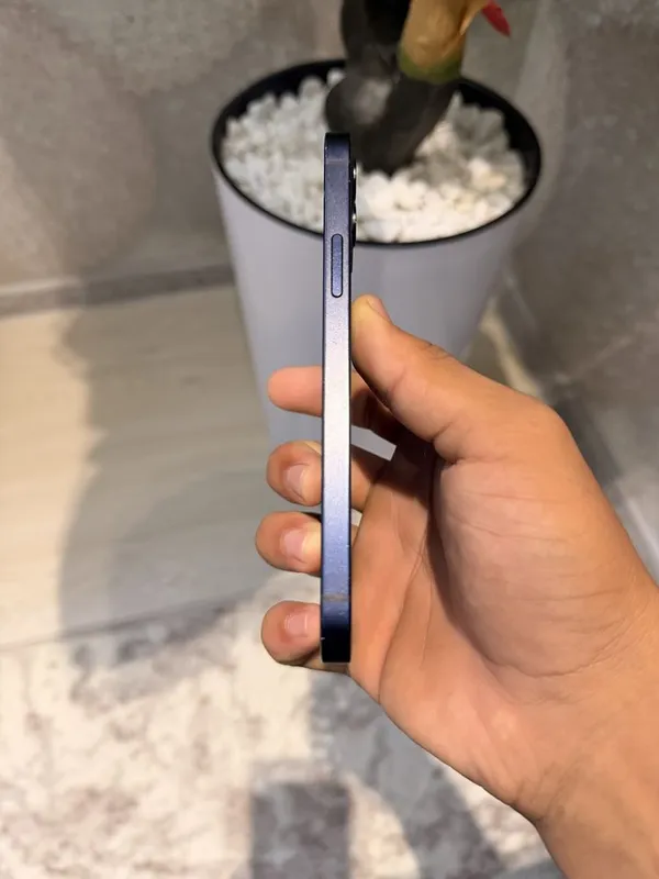 iPhone 12 128 ГБ, без дефектов 5 iPhone 12 128 ГБ, без дефектов 5