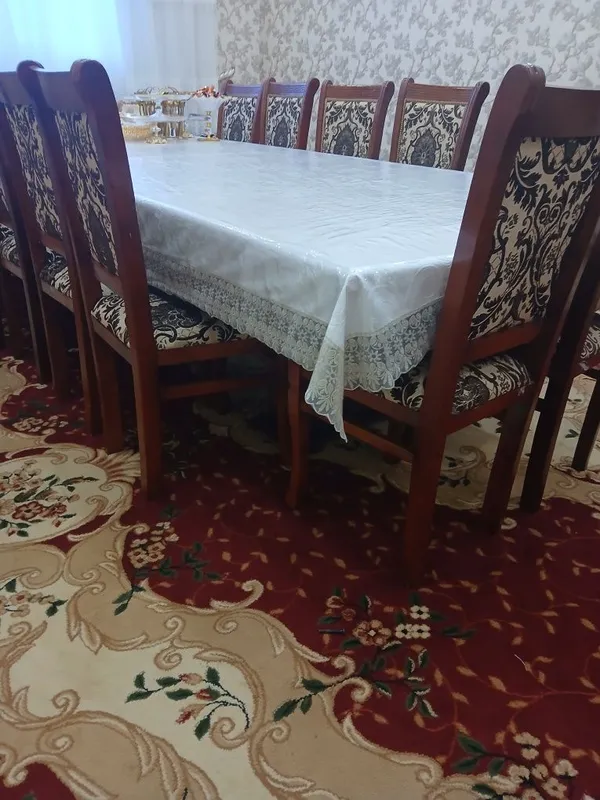 14 odamlik stol-stul holati juda yangi 3,500ming soʻmga sotiladi. 3 14 odamlik stol-stul holati juda yangi 3,500ming soʻmga sotiladi. 3