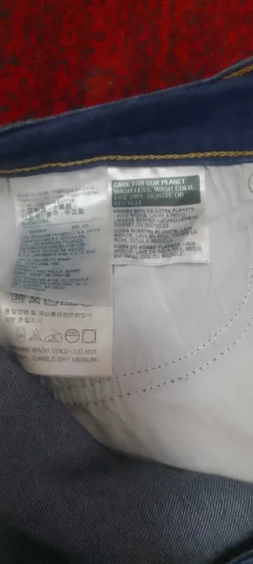 Levis 701 Продаются джинсы. — фото 2