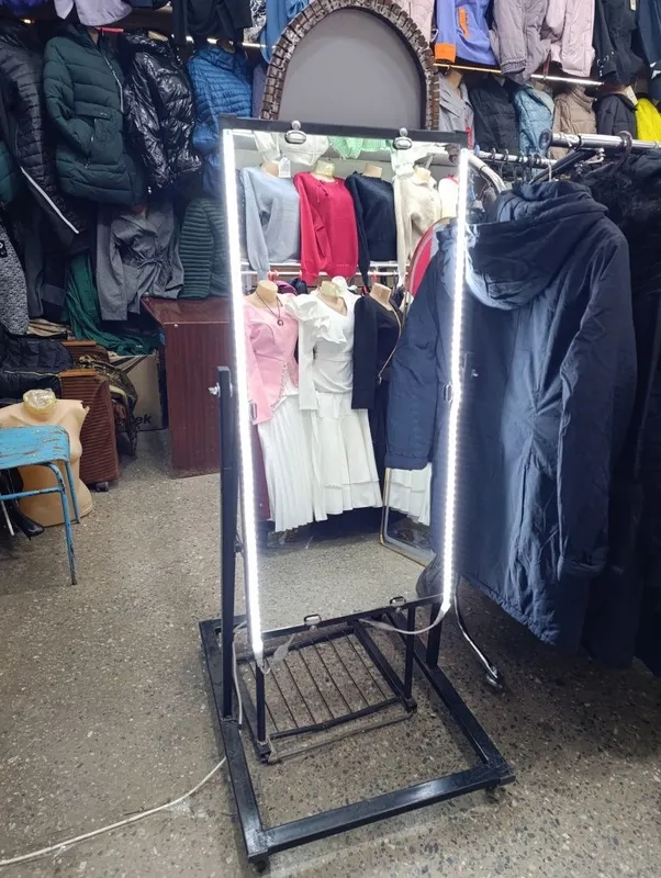 Oyna chirogi bilan Dokonlarga Tikuvchi ayollarga