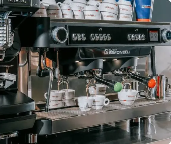 Кофемашина Nuova Simonelli Nuova Aurelia — фото 2 Кофемашина Nuova Simonelli Nuova Aurelia — фото 2