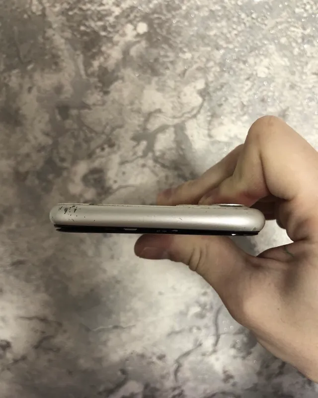 iPhone 11 на запчасти 6 iPhone 11 на запчасти 6