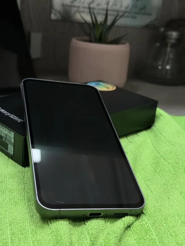 Samsung s23 fe full kamplekt vetnam 6 Samsung s23 fe full kamplekt vetnam 6