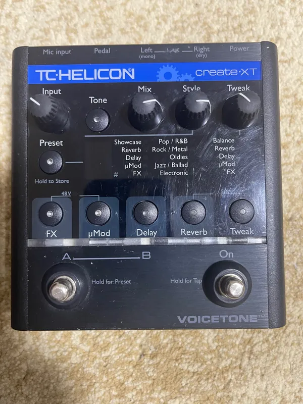TC Helicon вокал приставка