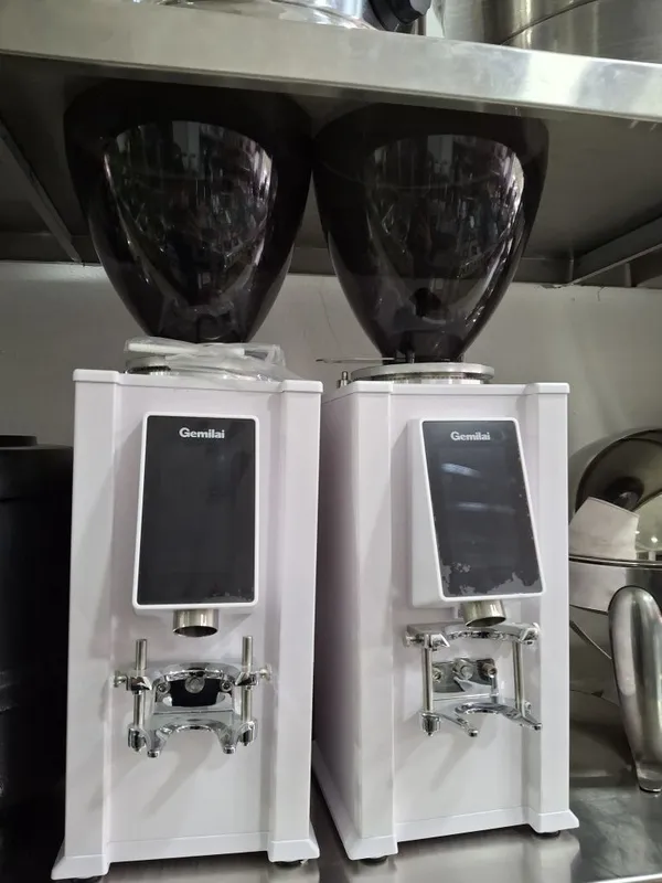 Cofe apparat kofe aparat latte chiqaradigan cofe malka kofe malka kofe — фото 2
