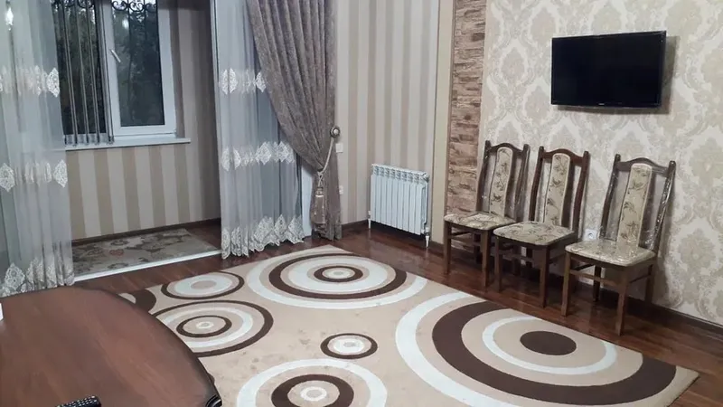 Сдаётся квартира на Ц-6 3