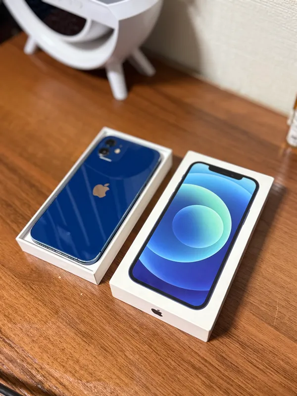 Iphone 12 с коробкой, 64 ГБ 4
