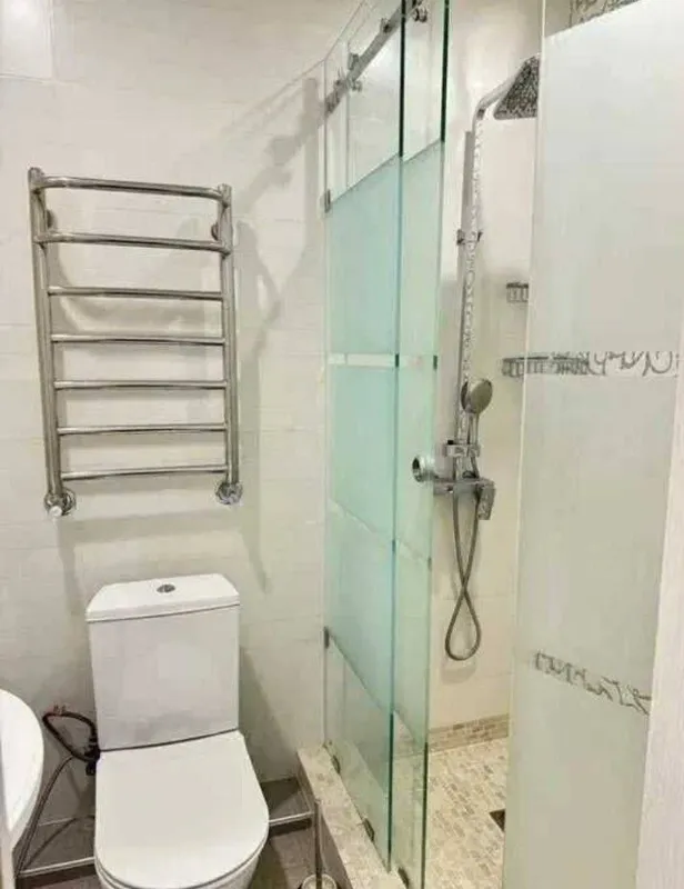 Buyuk ipak yoli metro yonida max way orqasi 4