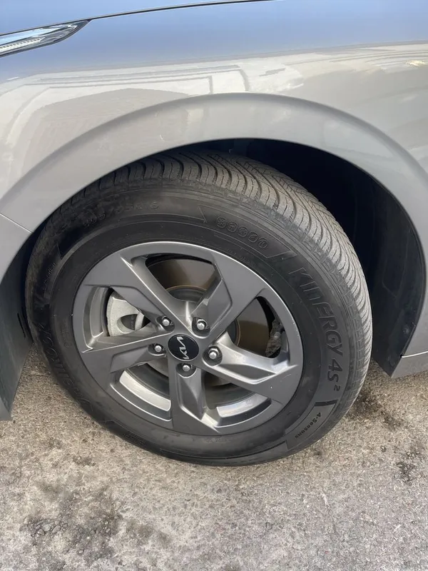 Kia K5 Prestige pazitsasi 6 Kia K5 Prestige pazitsasi 6