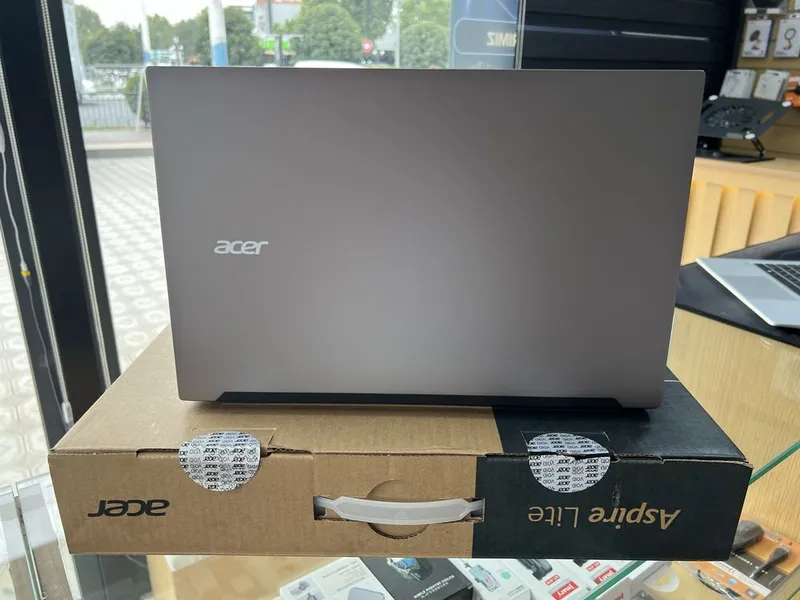Acer Aspire Lite AL15-41 | Ryzen 7 | 16/512 5 Acer Aspire Lite AL15-41 | Ryzen 7 | 16/512 5